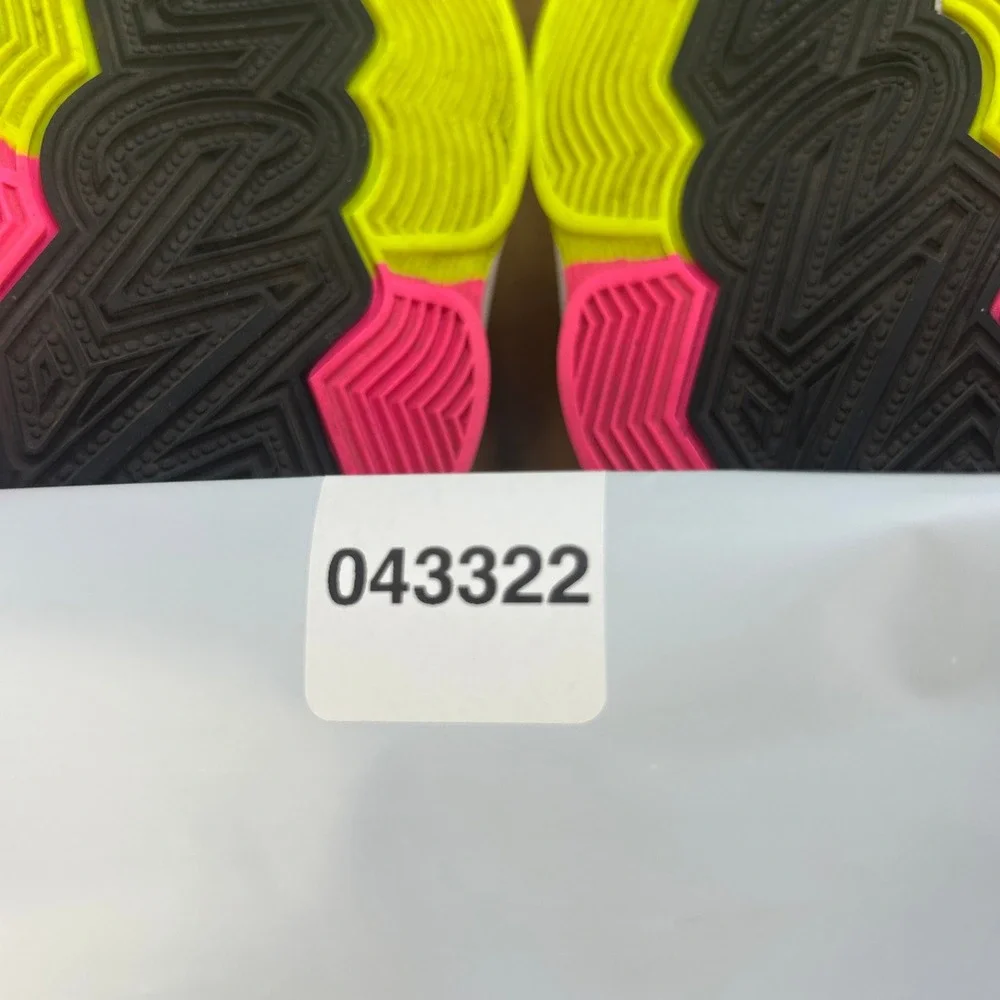 Jordan Zion 2 White Black Volt Pink Teal DO9161-107 Men Size 11 Basketball Shoes